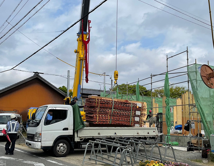 クレーントラックの現場写真